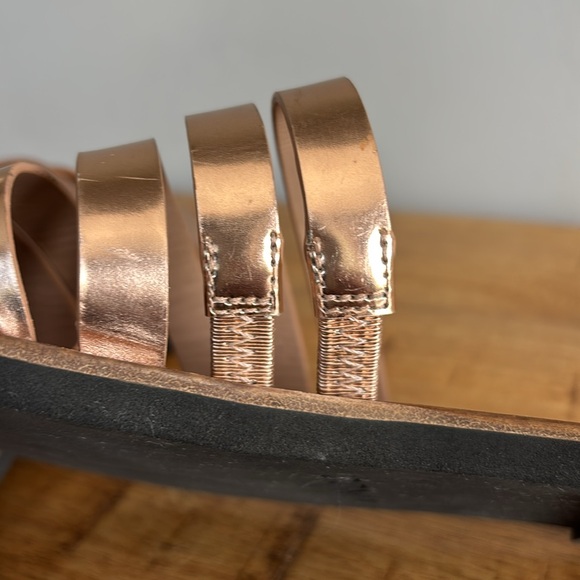 Vince Metallic Rose Pink Gold Greek Sandals size 7 EU 37.5 - Picture 6 of 8